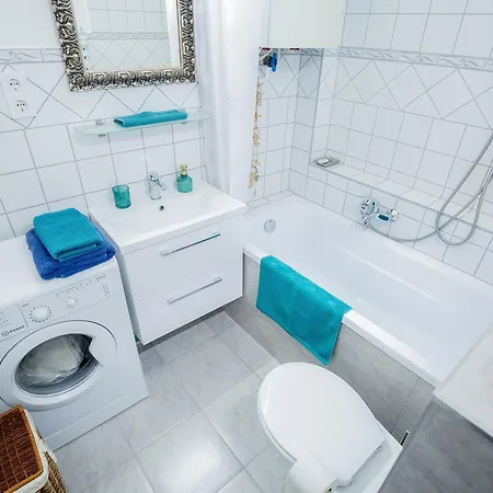 Green City Center Apartment *